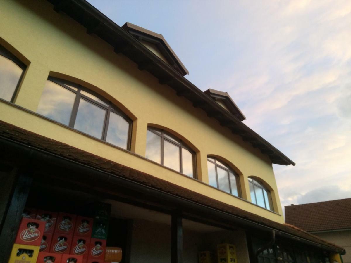 Hotel Gostilna Ulcar Ig Esterno foto